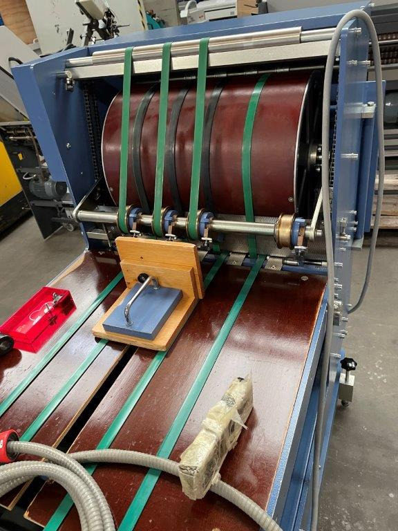 Vertical sheet press delivery MBO SBAP 46 ME - Máquina de dobrar papel: foto 4 Vertical sheet press delivery MBO SBAP 46 ME - Máquina de dobrar papel: foto 4