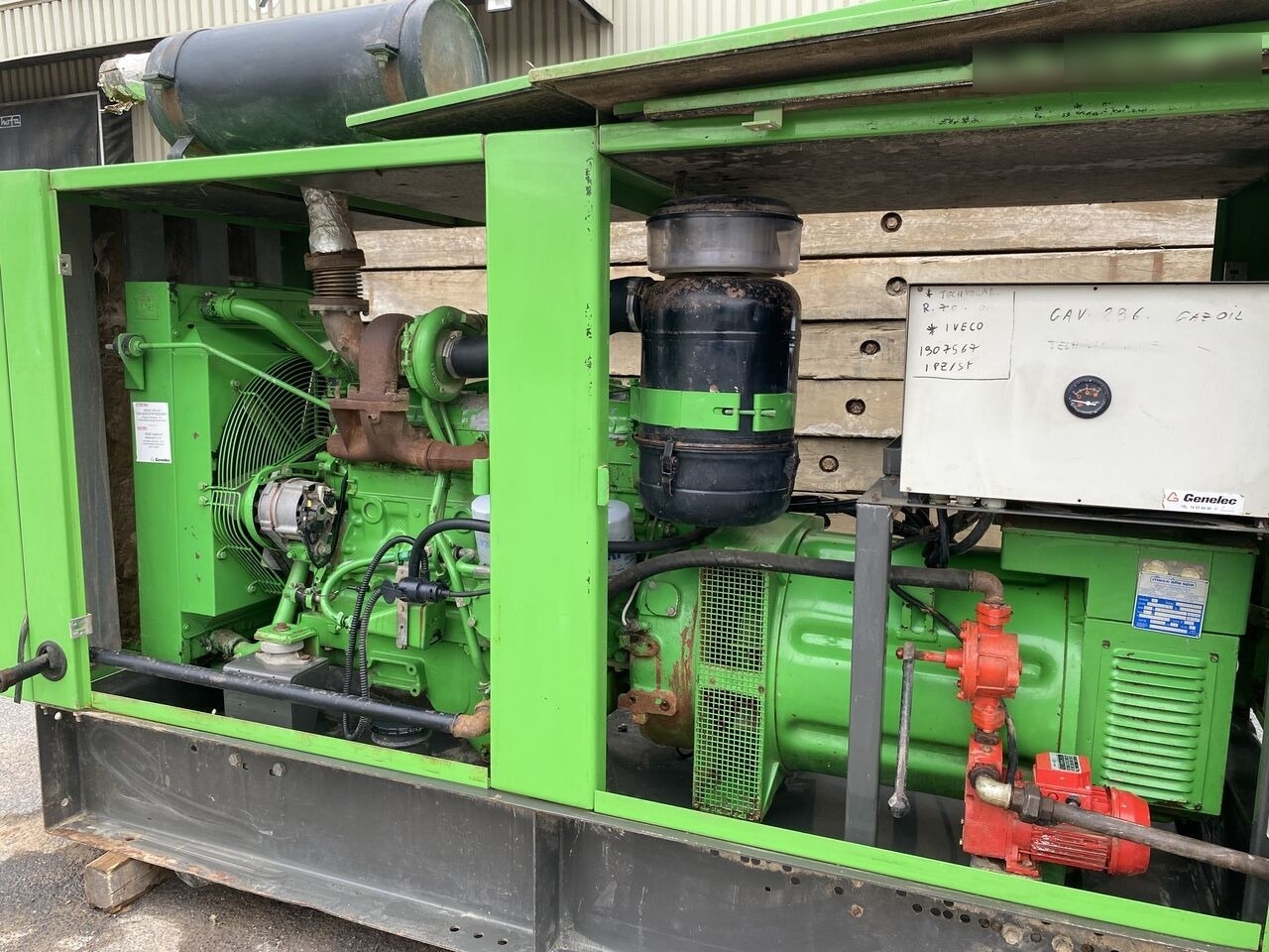 Gerador elétrico IVECO 100 kVa 8061: foto 8