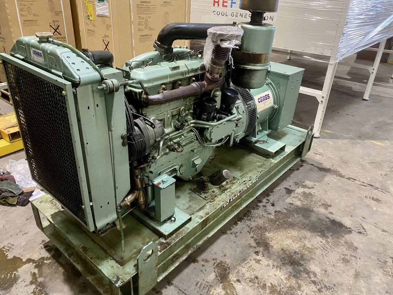 IVECO 80 kVa 8061 - Gerador elétrico: foto 2 IVECO 80 kVa 8061 - Gerador elétrico: foto 2