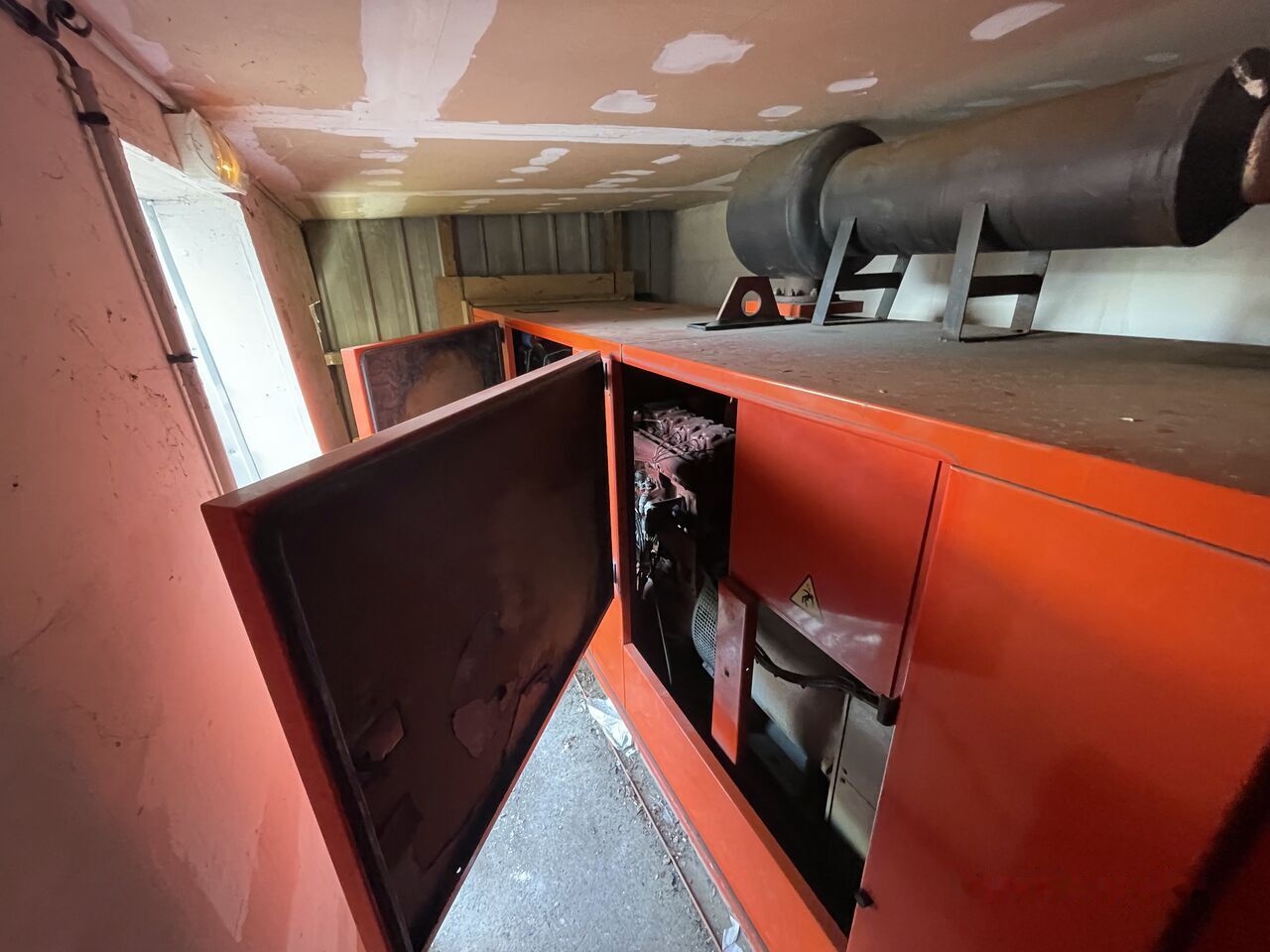 Gerador elétrico Renault 220 kVa: foto 8