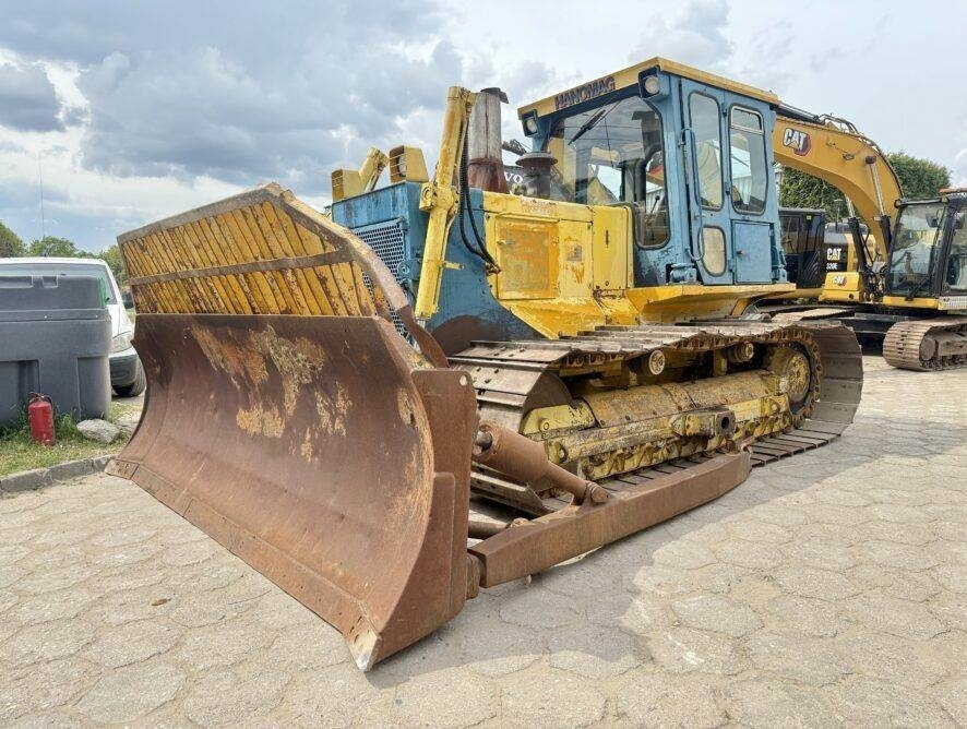 Hanomag D680E LGP - Buldôzer: foto 1 Hanomag D680E LGP - Buldôzer: foto 1