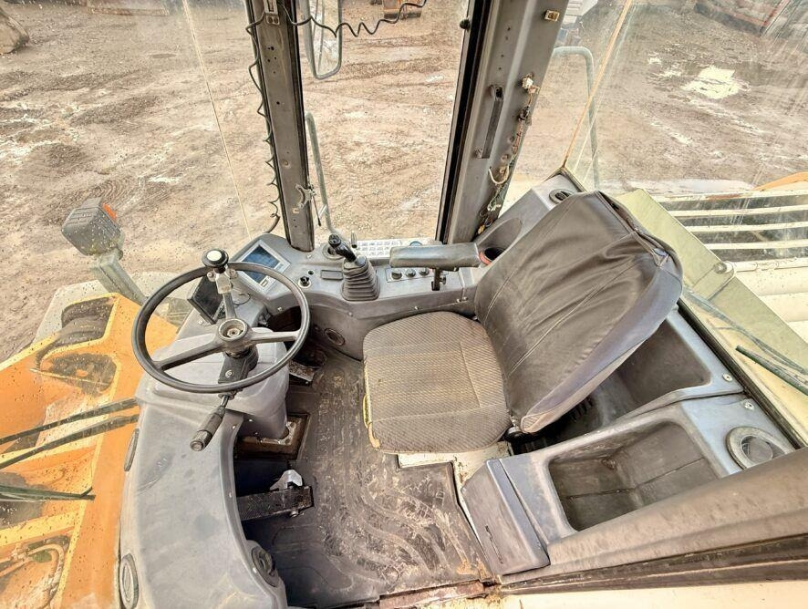 Carregadeira de rodas Liebherr L564: foto 11