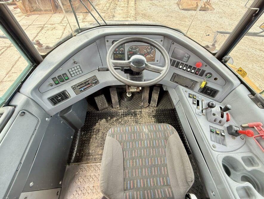 Caminhão articulado Volvo A35D: foto 11 Caminhão articulado Volvo A35D: foto 11