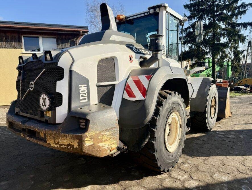 Volvo L120H - Carregadeira de rodas: foto 2 Volvo L120H - Carregadeira de rodas: foto 2