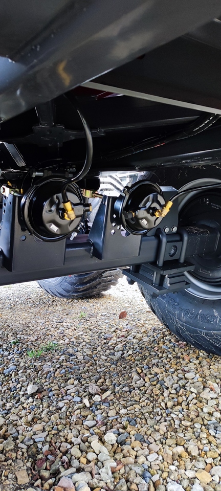 Locação de ZASŁAW D764-21, 24/28/33 m3 ZASŁAW D764-21, 24/28/33 m3: foto 14 Locação de ZASŁAW D764-21, 24/28/33 m3 ZASŁAW D764-21, 24/28/33 m3: foto 14