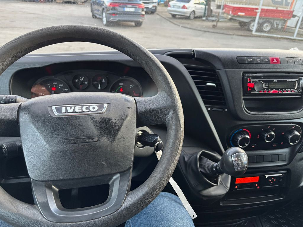 Furgão Iveco Daily 35S130 Klima Iveco Daily 35S130 Klima: foto 10
