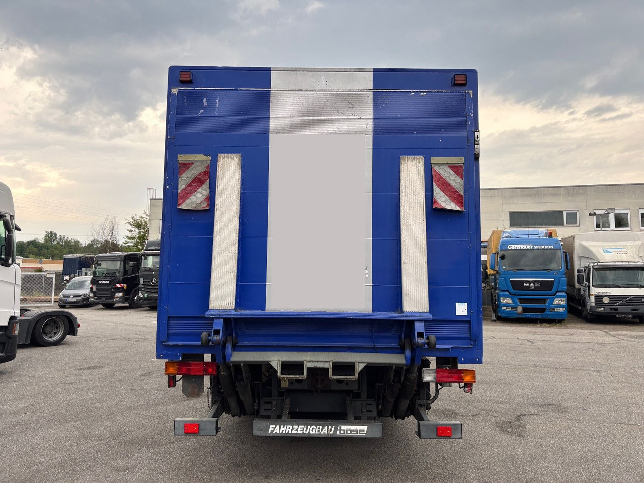 Caminhão frigorífico Mercedes-Benz 2528 L LBW/Klima/Frigoblock: foto 7