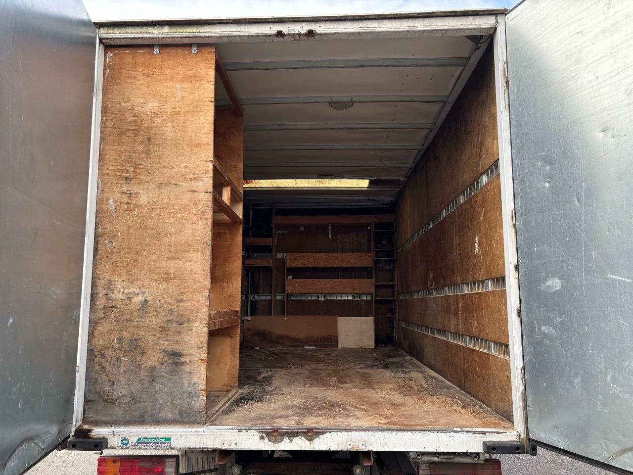 Carrinha de contentor Mercedes-Benz Atego 818 Kurze Radstand Blattfederung: foto 10