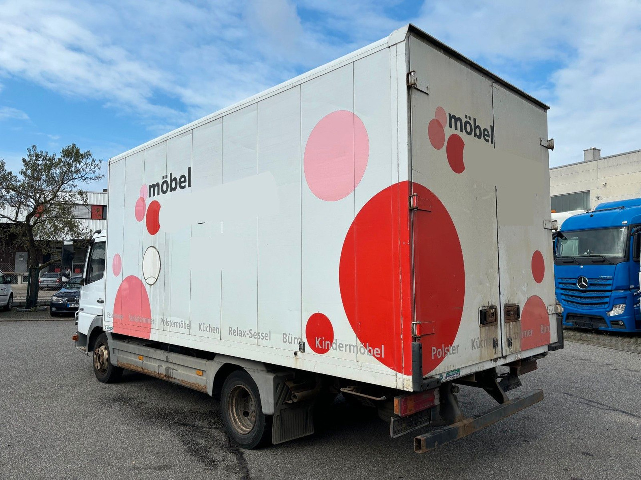 Carrinha de contentor Mercedes-Benz Atego 818 Kurze Radstand Blattfederung: foto 8