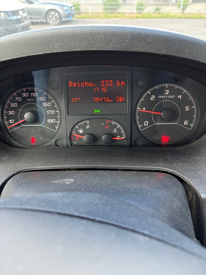 Furgão compacto Peugeot Boxer: foto 11