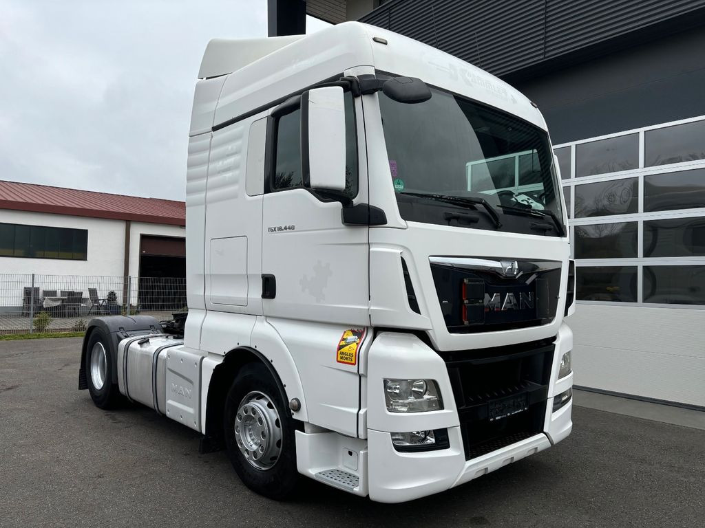 MAN TGX 18.440 480 Retarder/NAVI/2 Tanks/Standheiz - Tractor: foto 4 MAN TGX 18.440 480 Retarder/NAVI/2 Tanks/Standheiz - Tractor: foto 4