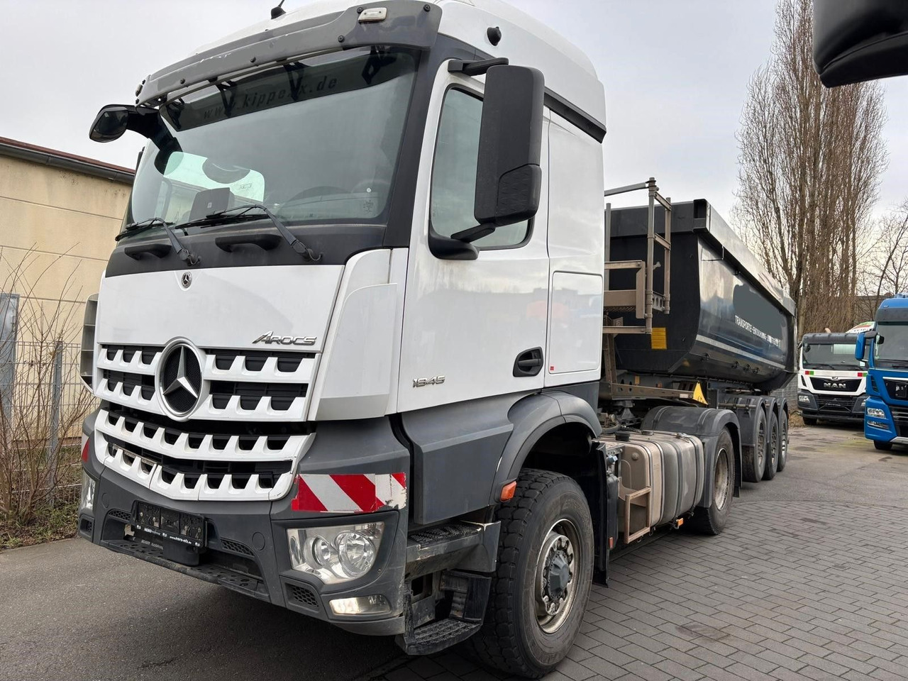 Mercedes-Benz 1845 4x4/Retarder/Kipphydraulik - Tractor: foto 1 Mercedes-Benz 1845 4x4/Retarder/Kipphydraulik - Tractor: foto 1