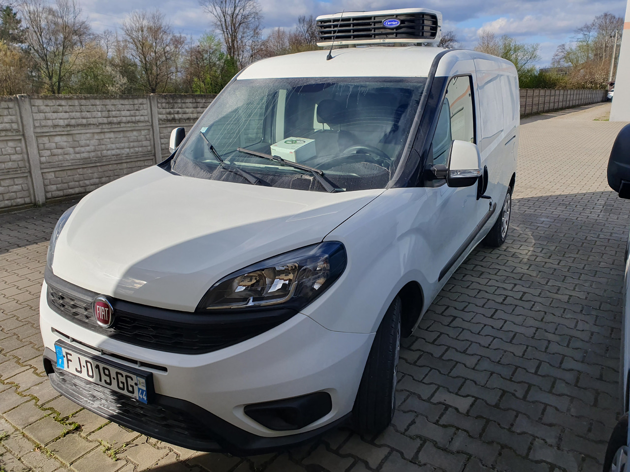 FIAT DOBLO CHLODNIA MROZNIA CARRIER KLIMA EURO6 - Carrinha frigorífica: foto 1 FIAT DOBLO CHLODNIA MROZNIA CARRIER KLIMA EURO6 - Carrinha frigorífica: foto 1