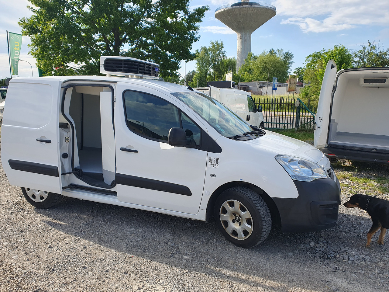 PEUGEOT PARTNER LONG CHLODNIA MROZNIA CARRIER KLIMA NAVI EURO6 - Carrinha frigorífica: foto 1 PEUGEOT PARTNER LONG CHLODNIA MROZNIA CARRIER KLIMA NAVI EURO6 - Carrinha frigorífica: foto 1