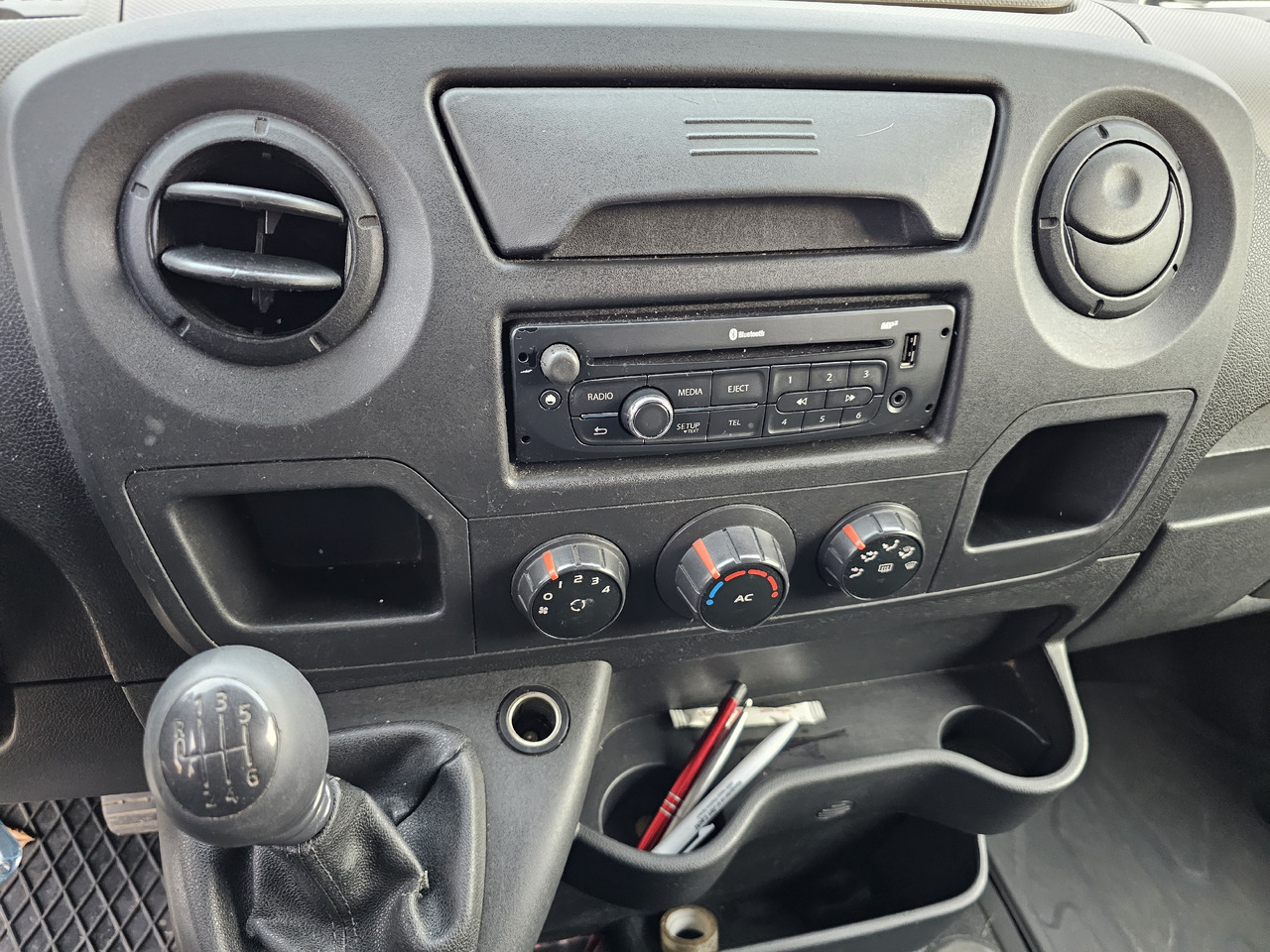 RENAULT MASTER 2.3 L3H2 CHLODNIA CARRIER KLIMA EURO5 - Carrinha frigorífica: foto 5 RENAULT MASTER 2.3 L3H2 CHLODNIA CARRIER KLIMA EURO5 - Carrinha frigorífica: foto 5