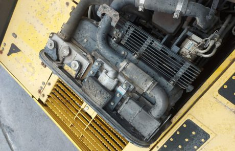 Escavadora de rastos KOMATSU PC240LC-8: foto 7