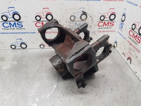 Case 51xx, 52xx, 5140 Carraro Front Axle Differential Housing 18840; 125916 - Diferencial de Trator: foto 1 Case 51xx, 52xx, 5140 Carraro Front Axle Differential Housing 18840; 125916 - Diferencial de Trator: foto 1