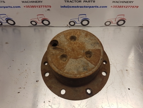 Case Hub Cover 4472452036 Zf Apl 330 81437c1 - Cubo de roda de Trator: foto 2 Case Hub Cover 4472452036 Zf Apl 330 81437c1 - Cubo de roda de Trator: foto 2