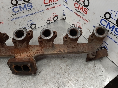 Claas Ares 600, 700, 800 Series 836 Engine Exhaust Manifold 6005021528 - Colector de escape de Trator: foto 3 Claas Ares 600, 700, 800 Series 836 Engine Exhaust Manifold 6005021528 - Colector de escape de Trator: foto 3