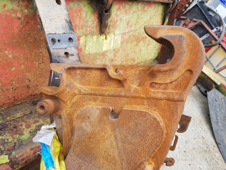 Claas Arion 410, 420, 430 A21 Front Loader Brackets Kit 0011194073, 0011194075 - Carregador frontal para o trator: foto 5 Claas Arion 410, 420, 430 A21 Front Loader Brackets Kit 0011194073, 0011194075 - Carregador frontal para o trator: foto 5