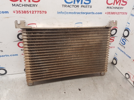 Claas Arion 500, 600 Series 640 Fuel Cooler Radiator 0021644820, 2164482 - Eixo dianteiro: foto 2 Claas Arion 500, 600 Series 640 Fuel Cooler Radiator 0021644820, 2164482 - Eixo dianteiro: foto 2