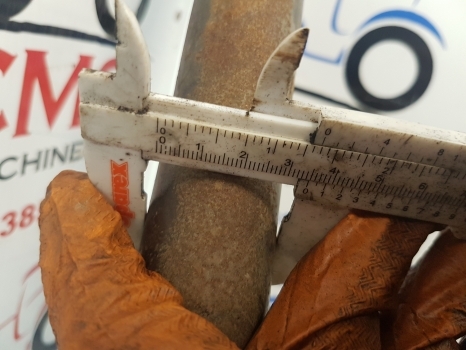 Claas Axos 340 Cx Fwd Drive Shaft 0011172581, 11131010, 11172583 - Eixo cardan de Trator: foto 3 Claas Axos 340 Cx Fwd Drive Shaft 0011172581, 11131010, 11172583 - Eixo cardan de Trator: foto 3