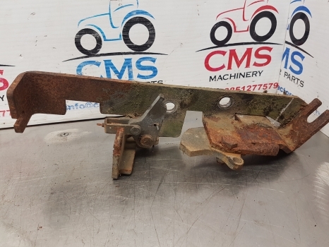 Claas Axos 340310, Celtis 456, 426, Differential Lock Support 0011175570 - Diferencial de Trator: foto 1 Claas Axos 340310, Celtis 456, 426, Differential Lock Support 0011175570 - Diferencial de Trator: foto 1