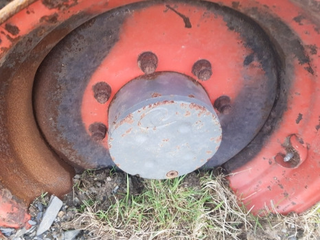 Claas Scorpion 732, 736, 741 Front Axle Hub Rhs Complete 0019230840, - Eixo dianteiro: foto 1 Claas Scorpion 732, 736, 741 Front Axle Hub Rhs Complete 0019230840, - Eixo dianteiro: foto 1