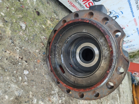 Deutz Agrotron 135 Zf Apl2045 Front Axle Housing Lhs 4475406135, 4475306135 - Eixo dianteiro: foto 3 Deutz Agrotron 135 Zf Apl2045 Front Axle Housing Lhs 4475406135, 4475306135 - Eixo dianteiro: foto 3