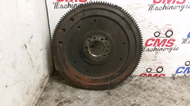 Deutz Agrotron 6.15 Engine Flywheel And Ring Gear 04801814 - Volante do motor de Trator: foto 5 Deutz Agrotron 6.15 Engine Flywheel And Ring Gear 04801814 - Volante do motor de Trator: foto 5