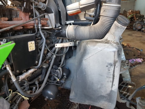 Deutz Agrotron M620 Fuel Tank 0.018.5344.3/10, 04438227/20 - Tanque de combustível: foto 1 Deutz Agrotron M620 Fuel Tank 0.018.5344.3/10, 04438227/20 - Tanque de combustível: foto 1