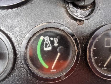 Deutz Dx110, Dx4, Dx6, Dx Bis, Instrument Dashboard Panel 01171490, 04361789 - Sistema elétrico: foto 5 Deutz Dx110, Dx4, Dx6, Dx Bis, Instrument Dashboard Panel 01171490, 04361789 - Sistema elétrico: foto 5