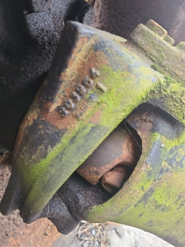 Deutz-fahr Dx4.57 Front Axle Hub Lhs Complete 04358295, 04354203, 04386748 - Eixo dianteiro: foto 4 Deutz-fahr Dx4.57 Front Axle Hub Lhs Complete 04358295, 04354203, 04386748 - Eixo dianteiro: foto 4