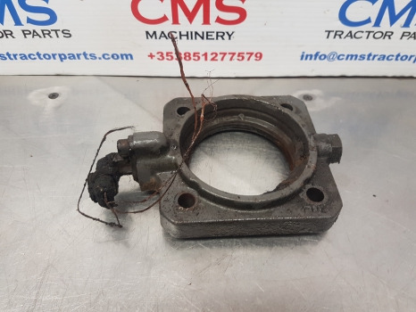 Fendt 724 S4, 716, 718, 720, Pto Shaft Cover 716150220062 - Transmissão: foto 1 Fendt 724 S4, 716, 718, 720, Pto Shaft Cover 716150220062 - Transmissão: foto 1