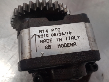 Fiat 1180, 13090, 140-90, 160-90, 180-90 Pto Hydraulic Pump 1930333, 5126478 - Bomba hidráulica de Trator: foto 3 Fiat 1180, 13090, 140-90, 160-90, 180-90 Pto Hydraulic Pump 1930333, 5126478 - Bomba hidráulica de Trator: foto 3