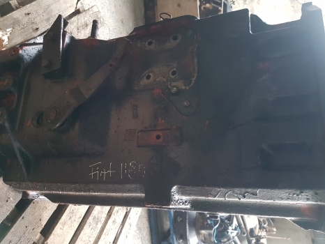 Fiat 1180 Complete Transmission 5101990, 5101992, 5112076, 5106920, 5128673 - Caixa de câmbio de Trator: foto 5 Fiat 1180 Complete Transmission 5101990, 5101992, 5112076, 5106920, 5128673 - Caixa de câmbio de Trator: foto 5