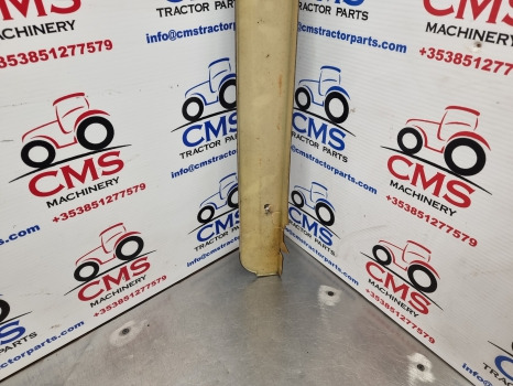 Fiat 160-90, 180-90, 8430, Cs13, Cs17, Soft Trim Panel Pair 5113878, 5113879 - Cabine e interior: foto 4 Fiat 160-90, 180-90, 8430, Cs13, Cs17, Soft Trim Panel Pair 5113878, 5113879 - Cabine e interior: foto 4