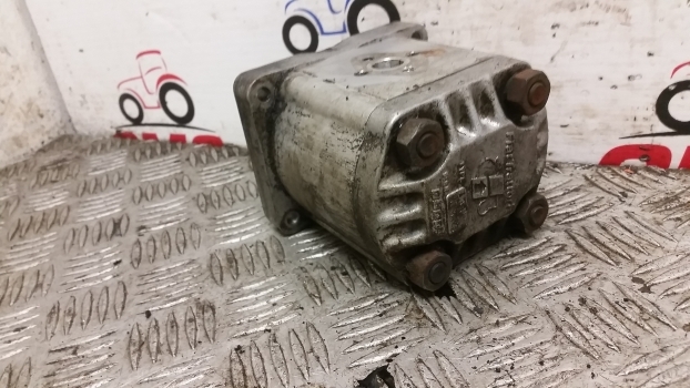 Fiat 780 Hydraulic Pump. Please Check By Photos. - Bomba hidráulica de Trator: foto 4 Fiat 780 Hydraulic Pump. Please Check By Photos. - Bomba hidráulica de Trator: foto 4