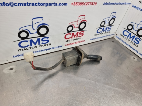 Fiat F, F-dt Series, F140, F120, F130 Switch Lever Windshield Wiper 5141941 - Sistema elétrico: foto 2 Fiat F, F-dt Series, F140, F120, F130 Switch Lever Windshield Wiper 5141941 - Sistema elétrico: foto 2