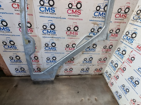 Fiat F100, F115, F120, F110, F130, F140 Cab Door Frame Left Galvanized 5163674 - Porta e peças: foto 4 Fiat F100, F115, F120, F110, F130, F140 Cab Door Frame Left Galvanized 5163674 - Porta e peças: foto 4