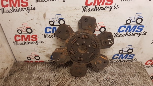 Fiat F130, F140, M100, M115, M135 New Holland 60 S Clutch Disc Plate 5165648 - Disco de embreagem de Trator: foto 1 Fiat F130, F140, M100, M115, M135 New Holland 60 S Clutch Disc Plate 5165648 - Disco de embreagem de Trator: foto 1