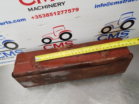Ford 2000, 2600, 3000, 3600, 4000, 5000 Toolbox D3nn17005a11m, E3nn17005ab11m - Cabine e interior: foto 5 Ford 2000, 2600, 3000, 3600, 4000, 5000 Toolbox D3nn17005a11m, E3nn17005ab11m - Cabine e interior: foto 5