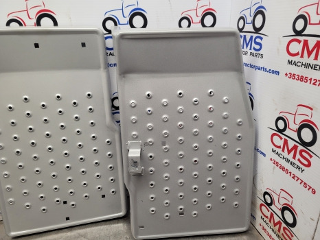 Ford 4000 Cab Foot Step Pair Without Cab 83952112, 83946748, E0nn13005ba - Estribo: foto 2 Ford 4000 Cab Foot Step Pair Without Cab 83952112, 83946748, E0nn13005ba - Estribo: foto 2