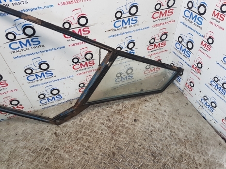 Ford 4110, 5610, 6410, 7410 Lp Cab Door Right 83931994, 83957672 - Porta e peças de Trator: foto 2 Ford 4110, 5610, 6410, 7410 Lp Cab Door Right 83931994, 83957672 - Porta e peças de Trator: foto 2