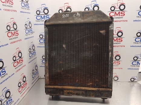 Ford 4500, 5000, 5100, 5600, 5500 Engine Water Cooling Radiator, Cowl 86531508 - Radiador de Trator: foto 1 Ford 4500, 5000, 5100, 5600, 5500 Engine Water Cooling Radiator, Cowl 86531508 - Radiador de Trator: foto 1