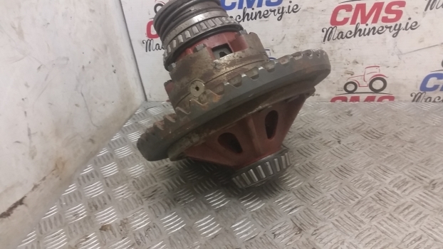 Ford 5000, 7000, 4000 Bevel Crown Gear (45t) And Differntial Assembly C7nn4206a - Diferencial de Trator: foto 3 Ford 5000, 7000, 4000 Bevel Crown Gear (45t) And Differntial Assembly C7nn4206a - Diferencial de Trator: foto 3