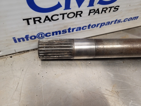 Ford 5610, 6410, 6610 Front Axle Drive Shaft Car118613, 83957852, 118613 - Eixo dianteiro: foto 3 Ford 5610, 6410, 6610 Front Axle Drive Shaft Car118613, 83957852, 118613 - Eixo dianteiro: foto 3