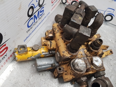 Ford 655, 655a, 550, 555, 555a Digger Loader Control Hydraulic Valve Complete - Válvula hidráulica de Retroescavadeira: foto 4 Ford 655, 655a, 550, 555, 555a Digger Loader Control Hydraulic Valve Complete - Válvula hidráulica de Retroescavadeira: foto 4