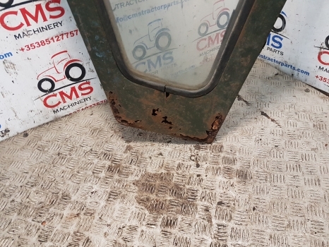 Ford 7600, 7710, 6600 Tw10, Tw10 Q Cab Door Right Assembly Rusty D8nn9420124bc - Porta e peças de Trator: foto 2 Ford 7600, 7710, 6600 Tw10, Tw10 Q Cab Door Right Assembly Rusty D8nn9420124bc - Porta e peças de Trator: foto 2