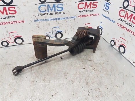 Ford 7610 10 Series Clutch Pedal 83960492, E4nn7n546aa12b, E4nn7d082bc - Embreagem e peças de Trator: foto 5 Ford 7610 10 Series Clutch Pedal 83960492, E4nn7n546aa12b, E4nn7d082bc - Embreagem e peças de Trator: foto 5